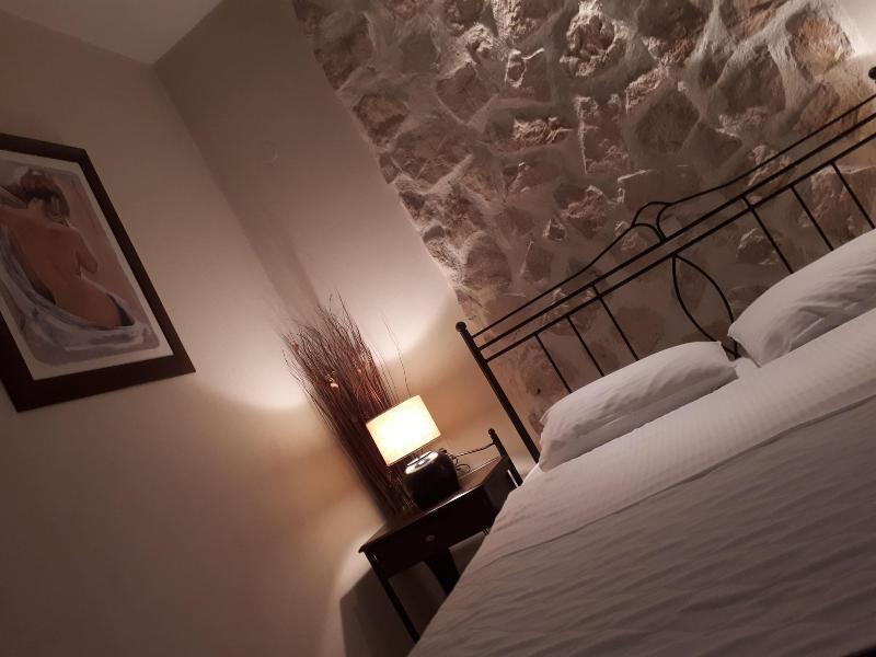 Villa Del Lago Boutique Hotel แคซโทเรีย ภายนอก รูปภาพ