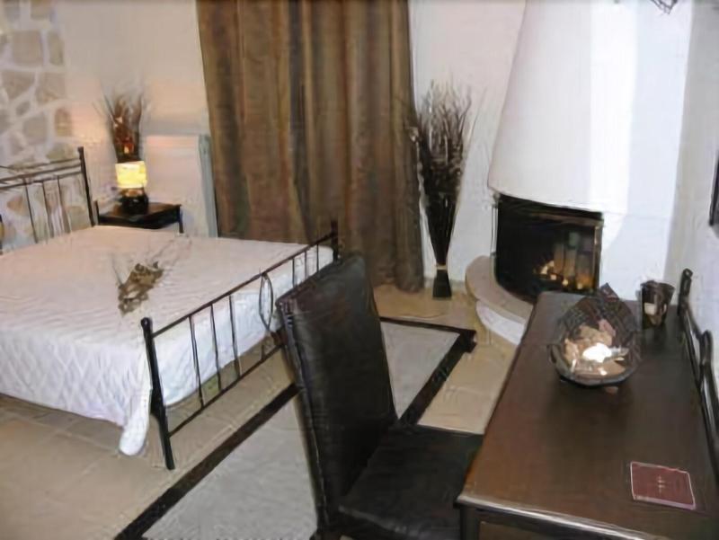 Villa Del Lago Boutique Hotel แคซโทเรีย ภายนอก รูปภาพ