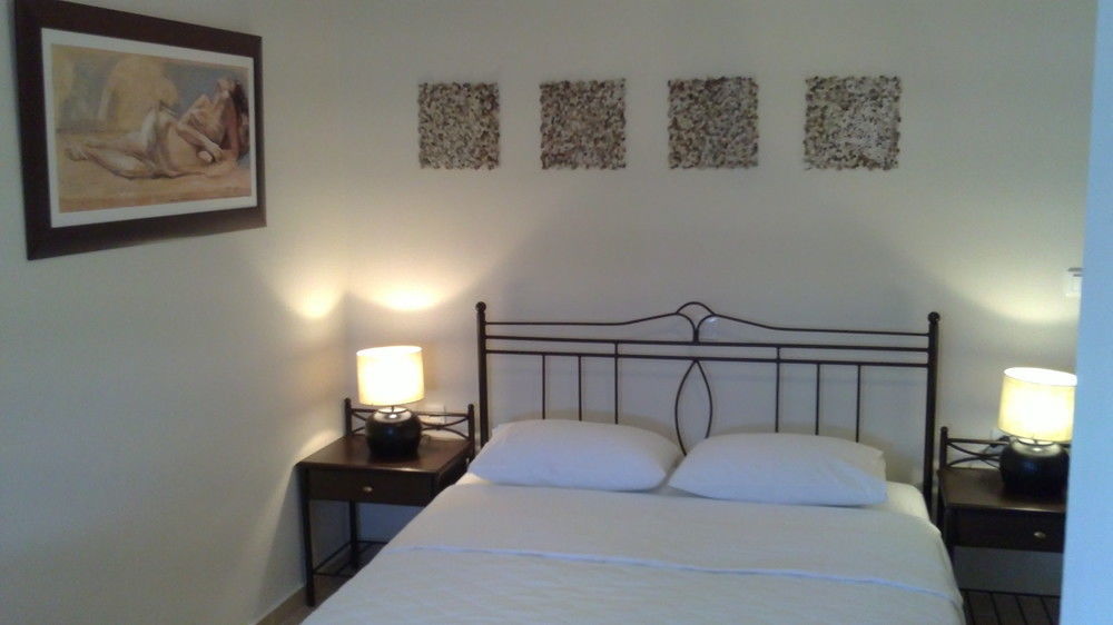 Villa Del Lago Boutique Hotel แคซโทเรีย ภายนอก รูปภาพ